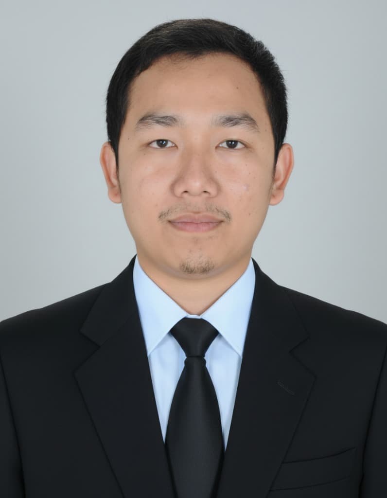 លោក ឈុនឌី រីតា